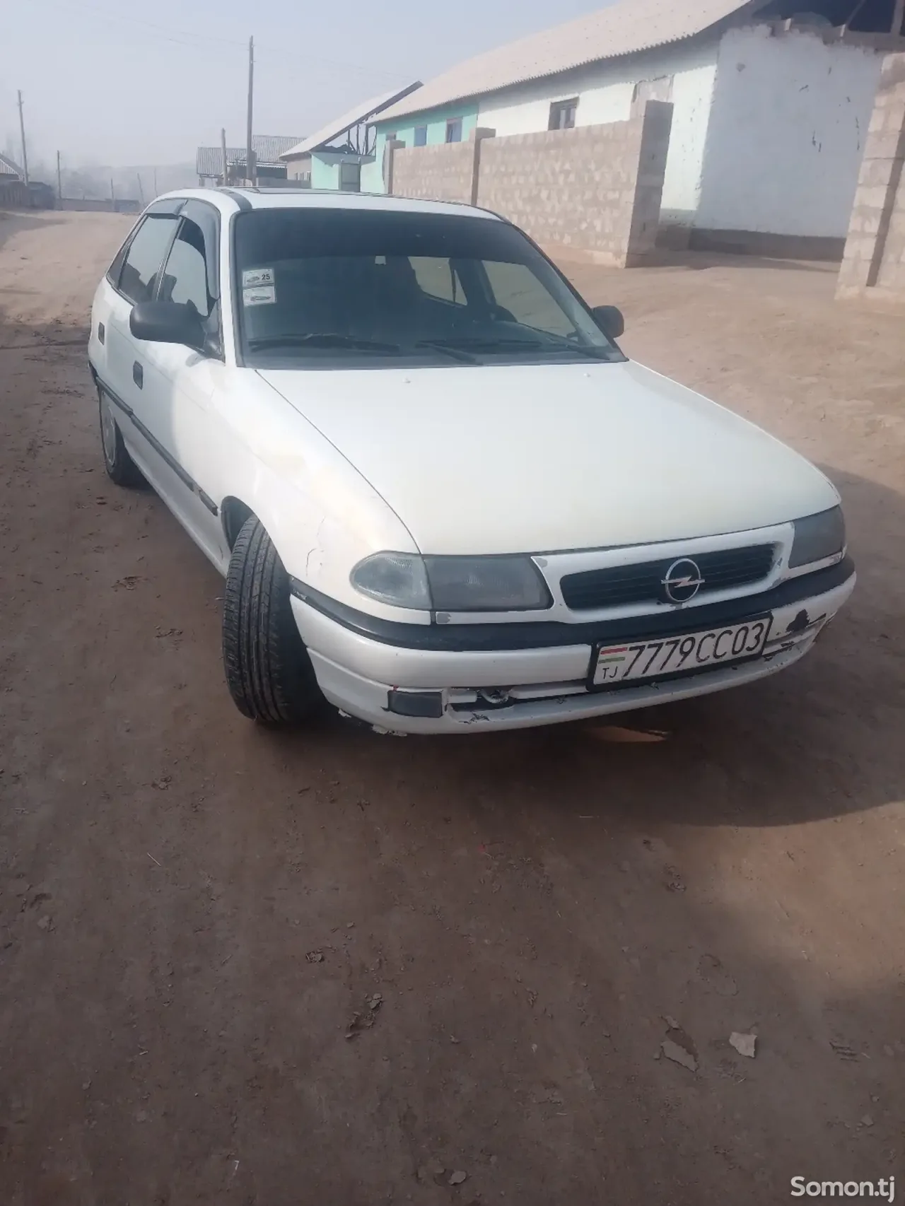 Opel Astra F 1997 · 1.6 MT
