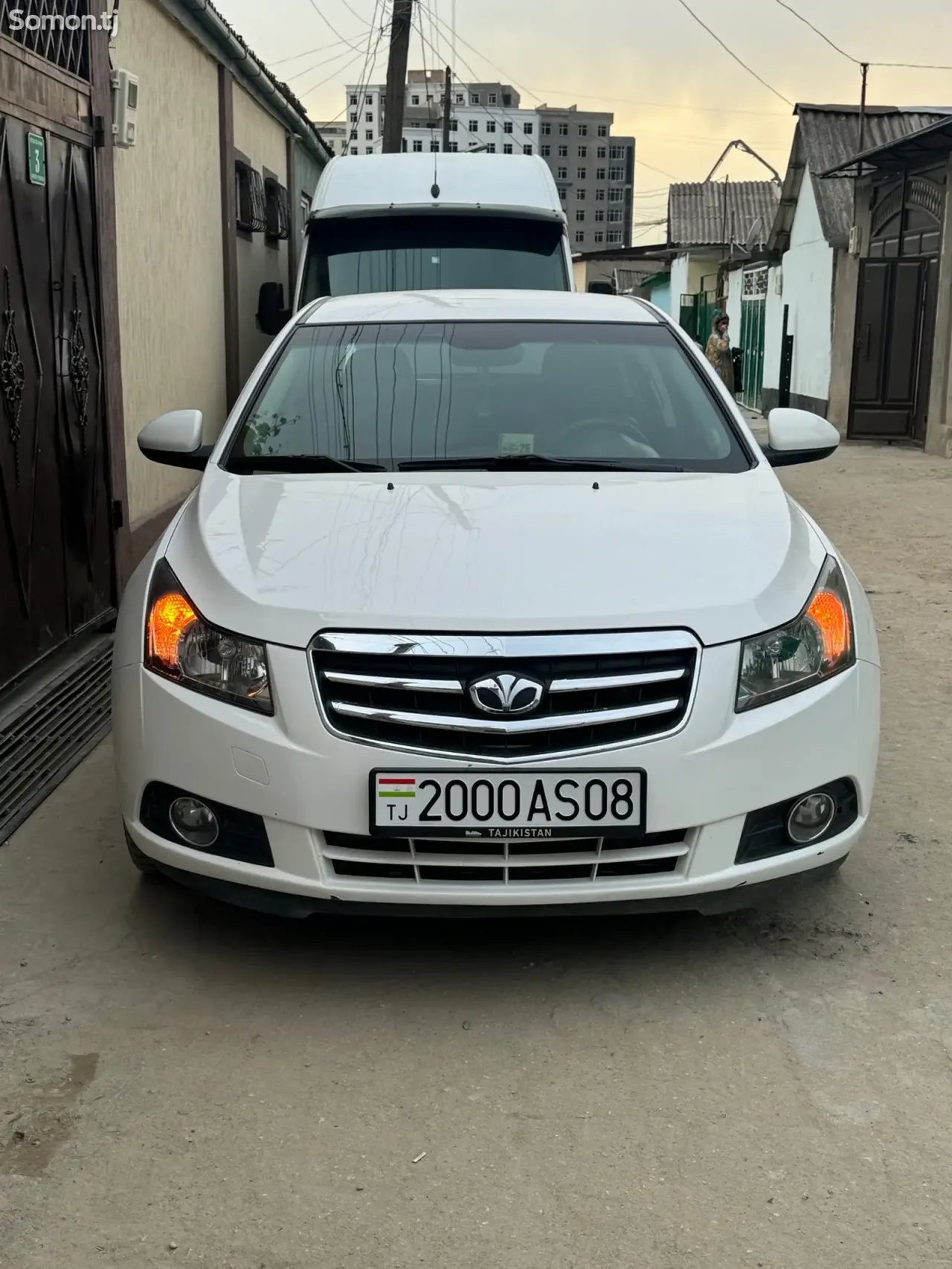 Chevrolet Cruze 2010 · 1.8 MT