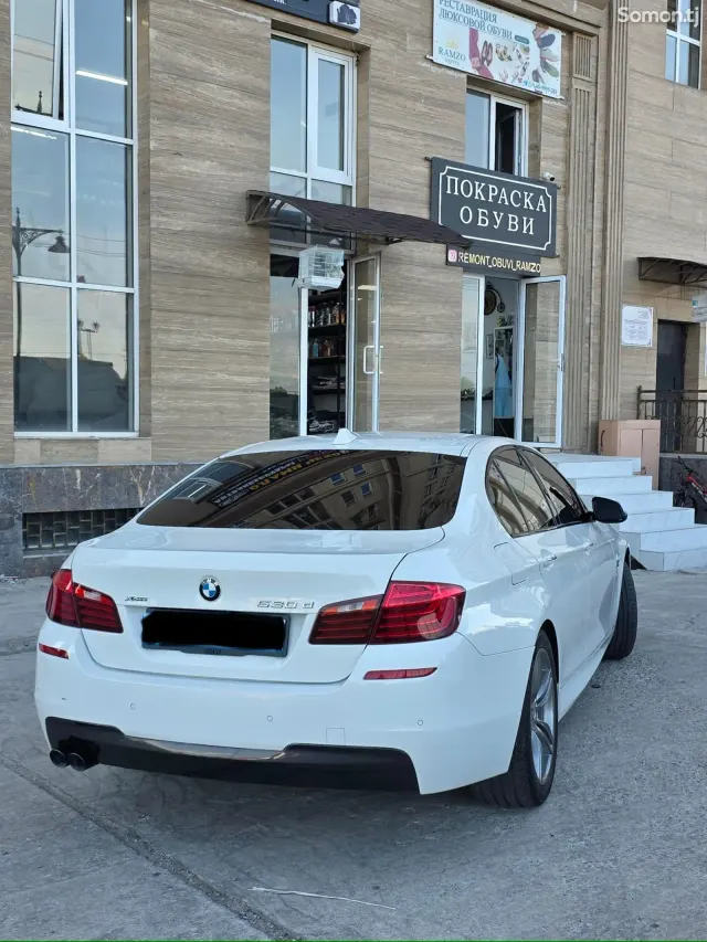 BMW 5 series 2016 · 3.0 AT