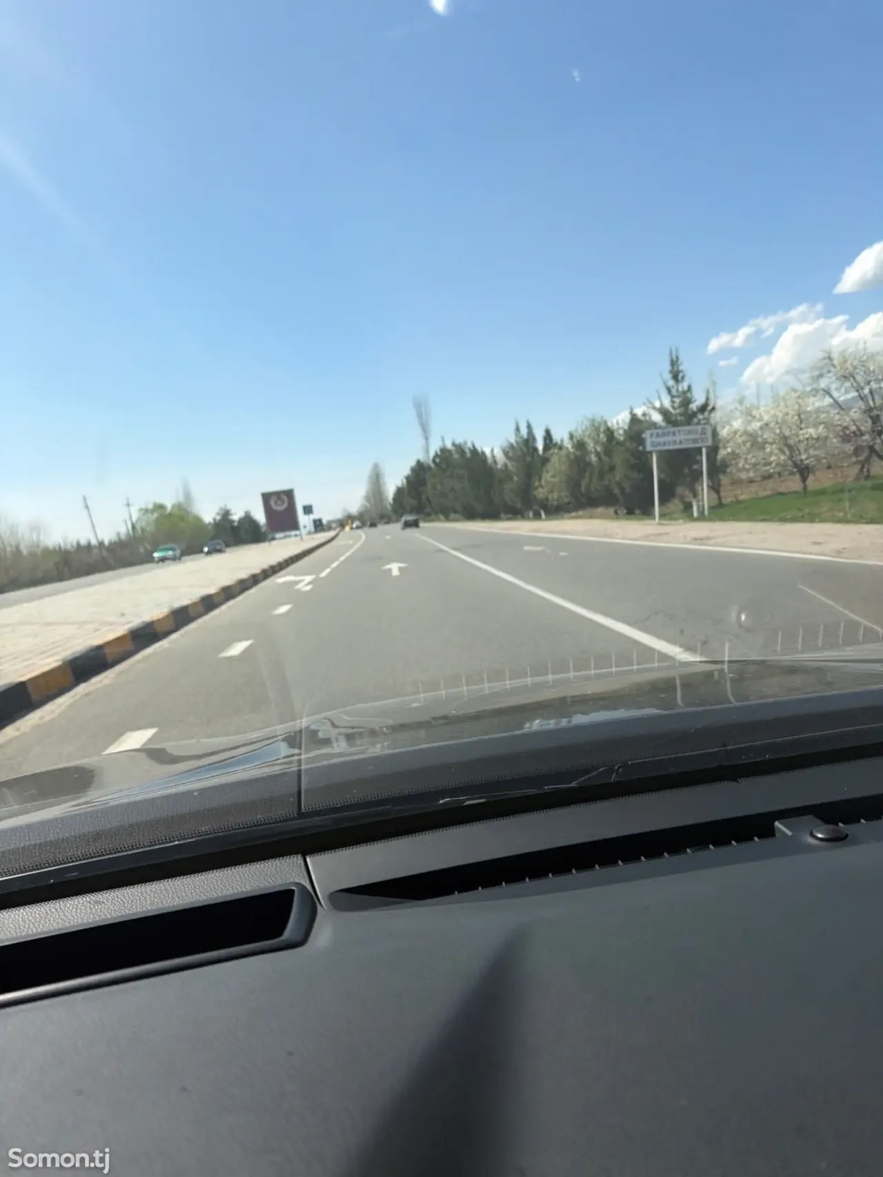 Toyota Camry 2018 · 3.5 AT