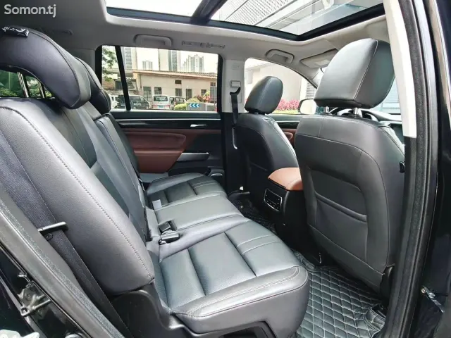 GAC Trumpchi GS8 2017 · 2.0 AT