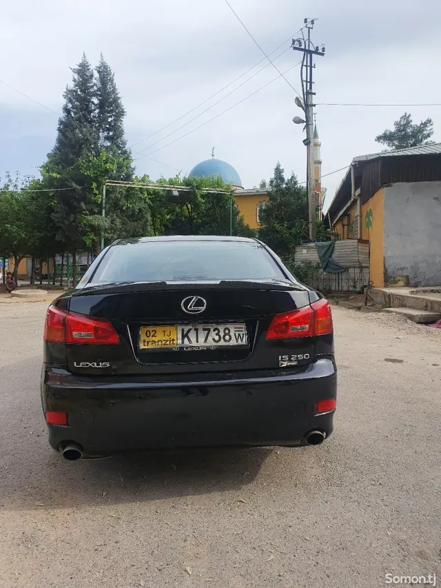 Lexus IS series 2007 · 2.5 AT