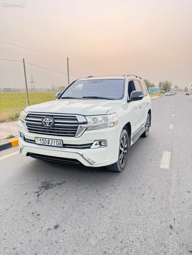 Toyota Land Cruiser Prado 2009 · 4.8 AT