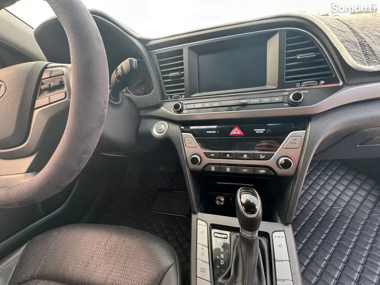 Hyundai Avante 2016 · 1.6 AT