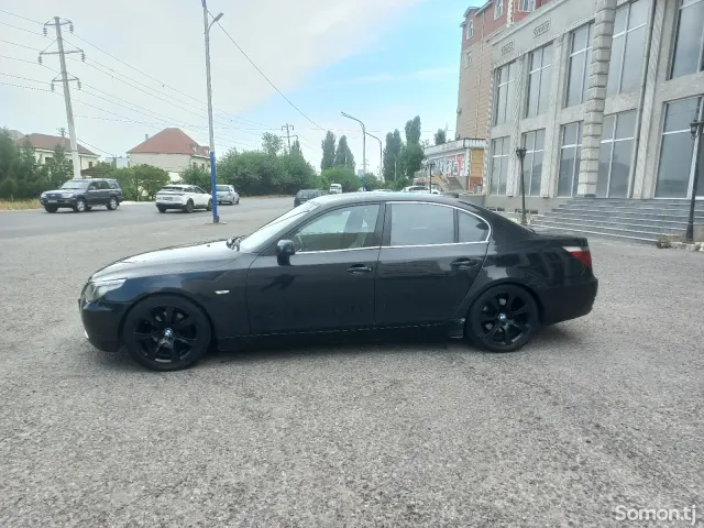 BMW 5 series 2005 · 3.0 AT