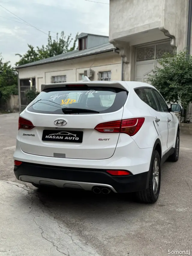 Hyundai Santa Fe 2014 · 2.2 AT