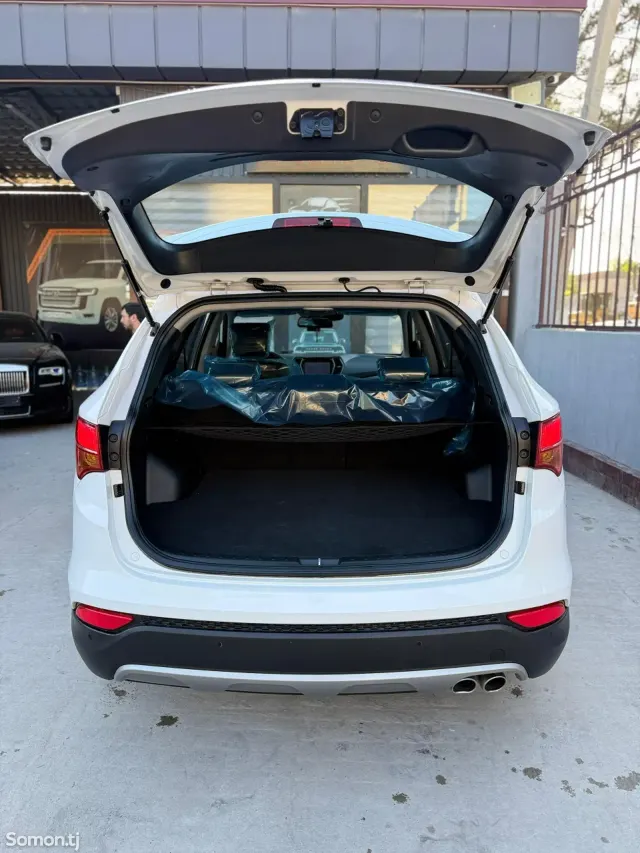 Hyundai Santa Fe 2014 · 2.0 AT