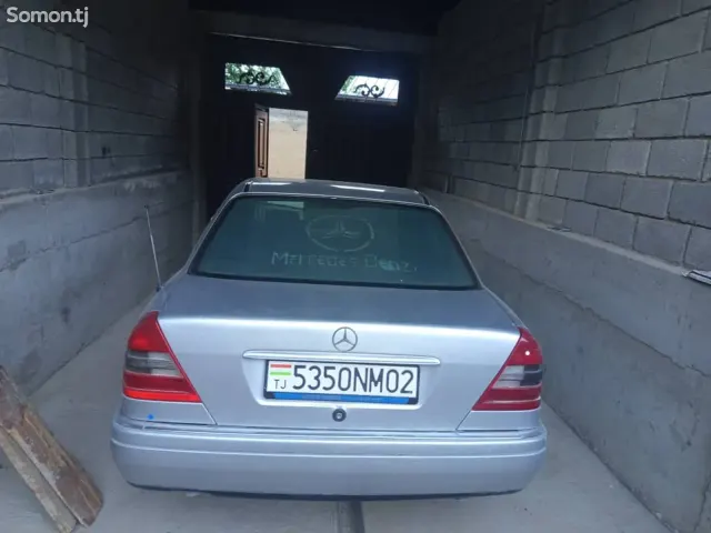 Mercedes-Benz C class 1994 · 1.8 MT
