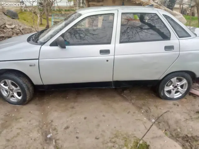 Lada (ВАЗ) 2110 2001 · 1.6 MT