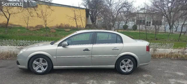 Opel Vectra C 2007 · 2.2 AT