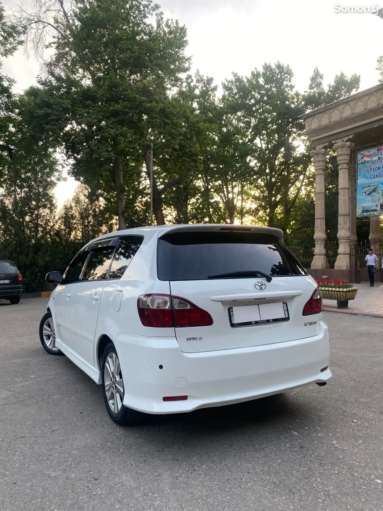 Toyota Ipsum 2007 · 2.4 AT