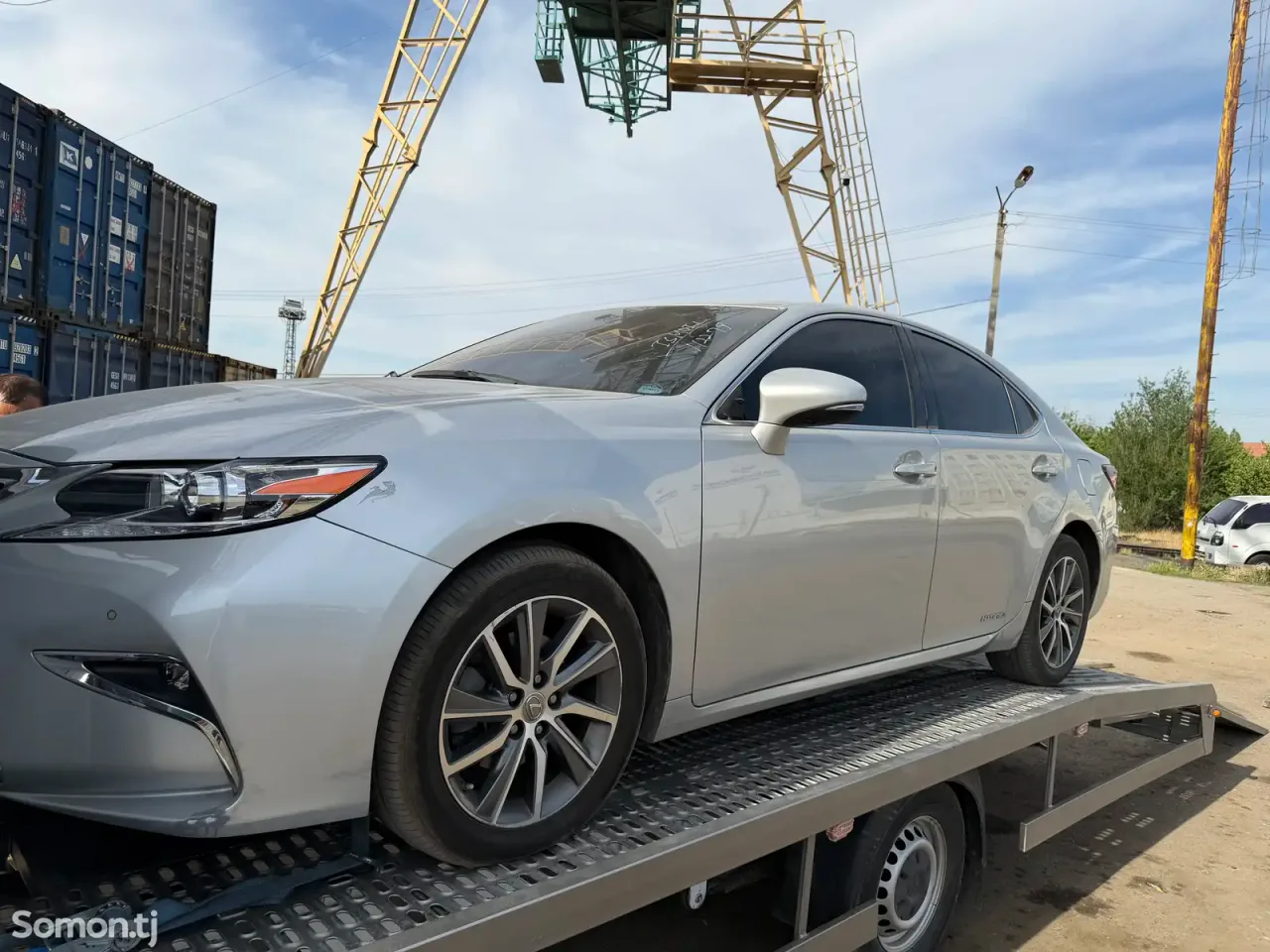 Lexus ES series 2016 · 3.0 AT
