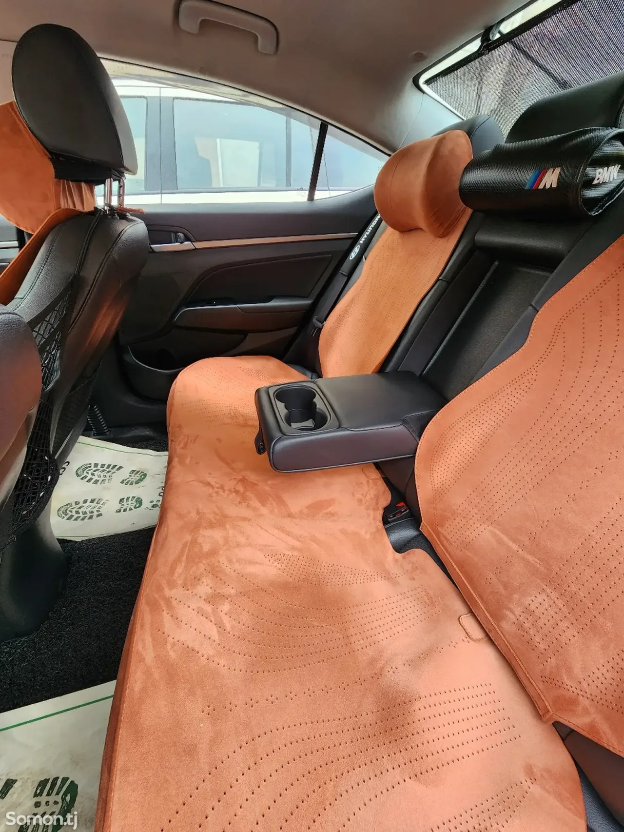 Hyundai Avante 2016 · 1.6 AT