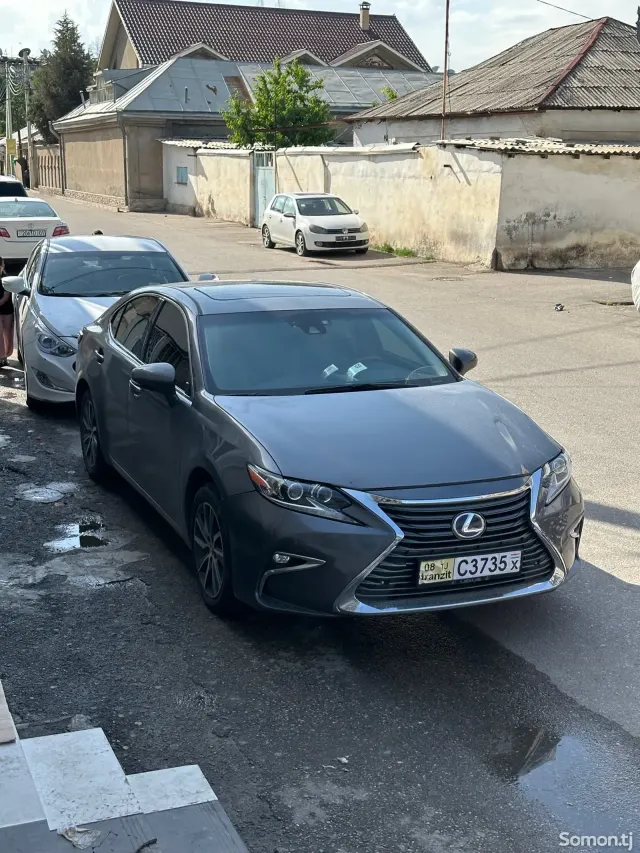 Lexus ES series 2016 · 3.0 AT