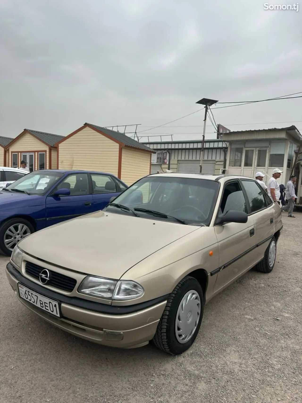 Opel Astra F 1996 · 1.6 MT