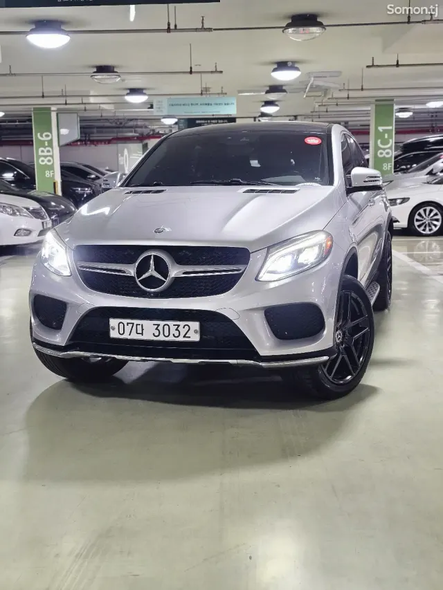 Mercedes-Benz GLE class 2016 · 3.0 AT