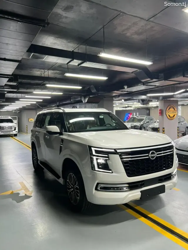 Nissan Patrol 2025 · 3.8 AMT