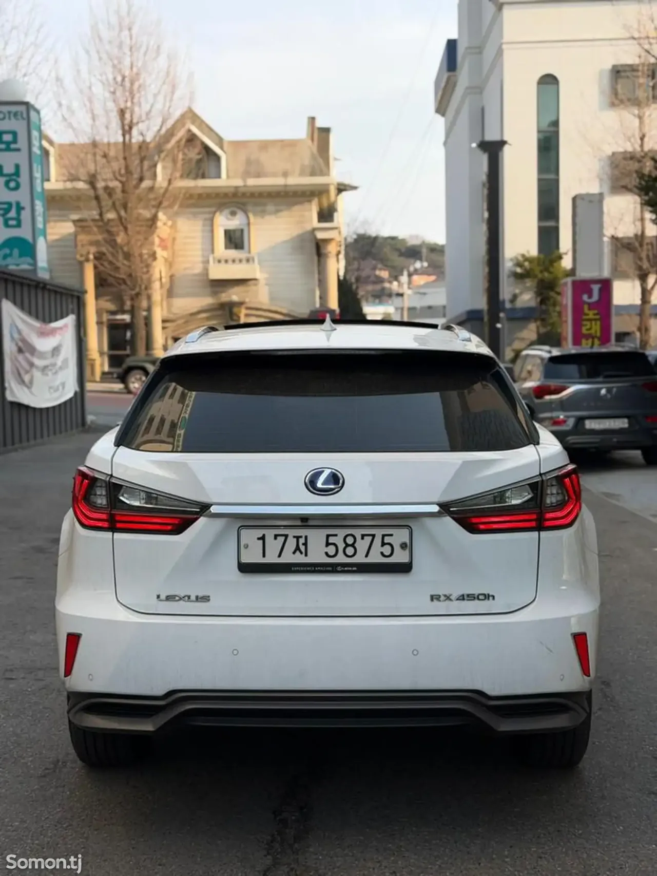 Lexus RX series 2017 · 4.5 AT