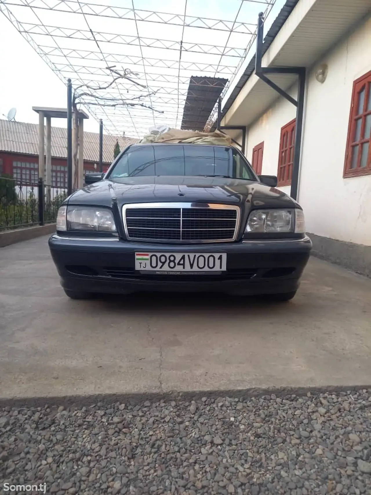 Mercedes-Benz C class 1997 · 2.0 MT