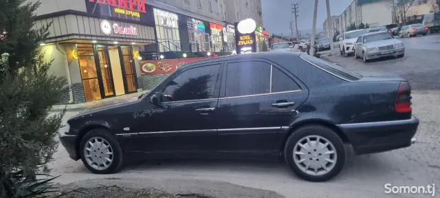 Mercedes-Benz C class 1999 · 2.8 AT