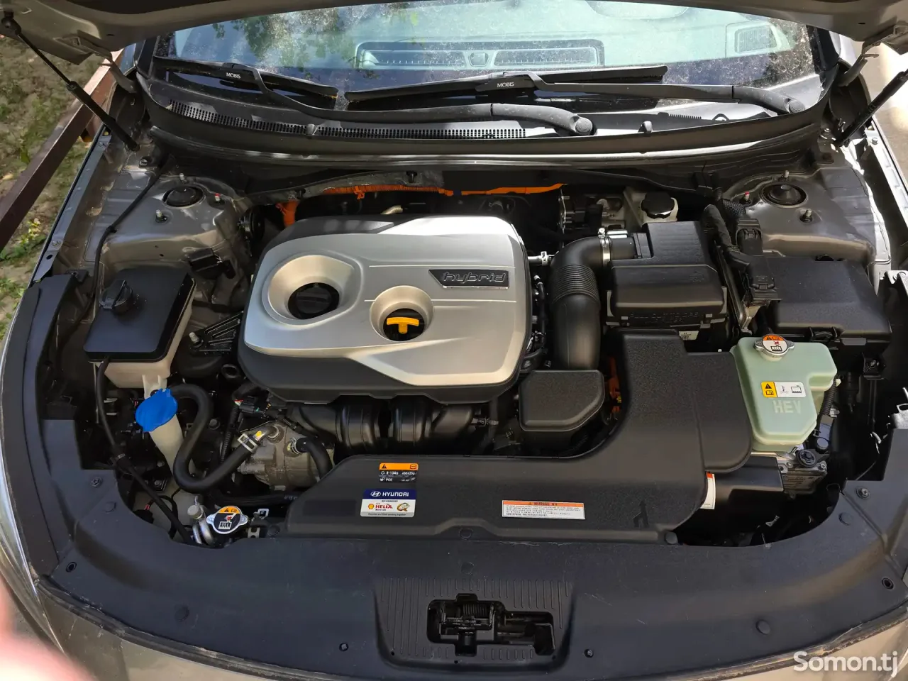 Hyundai Sonata 2016 · AT