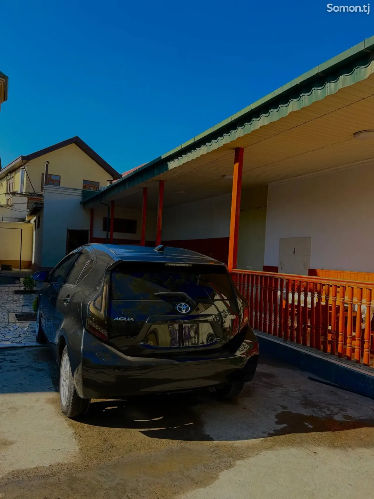 Toyota Aqua 2014 · 1.5 AT