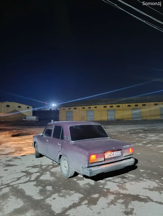Lada (ВАЗ) 2107 1998 · 1.6 MT