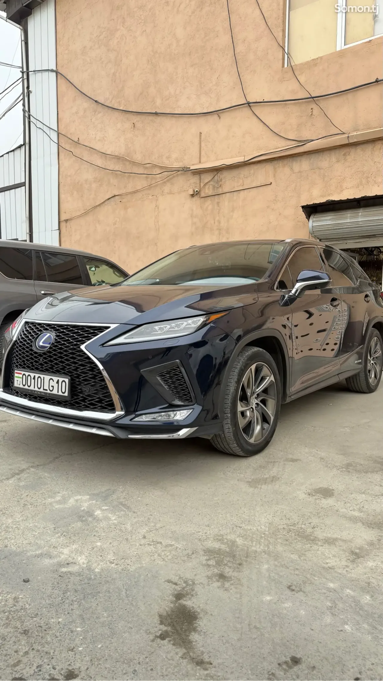 Lexus RX series 2017 · 4.5 AT
