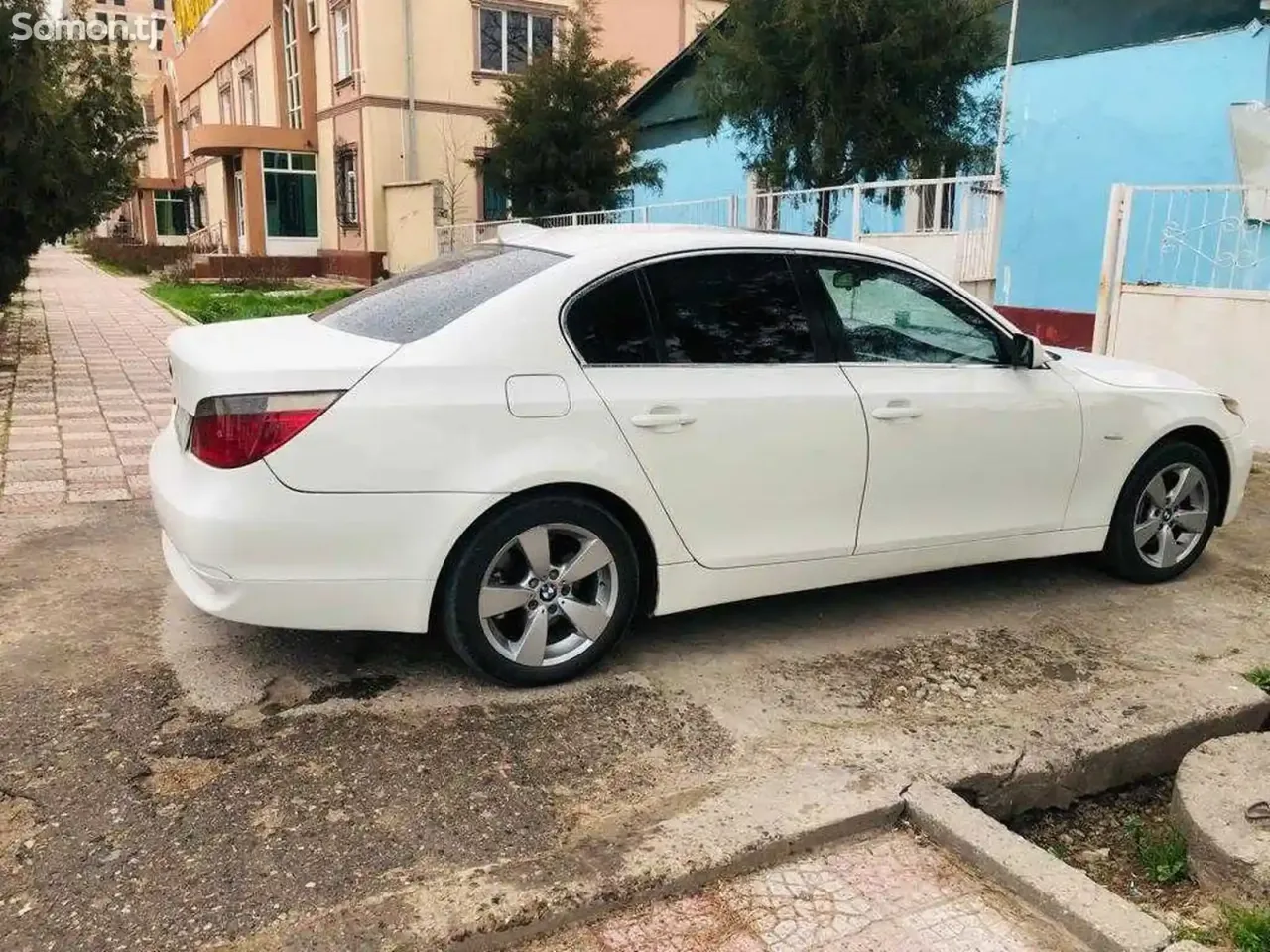 BMW 5 series 2006 · 3.0 AT