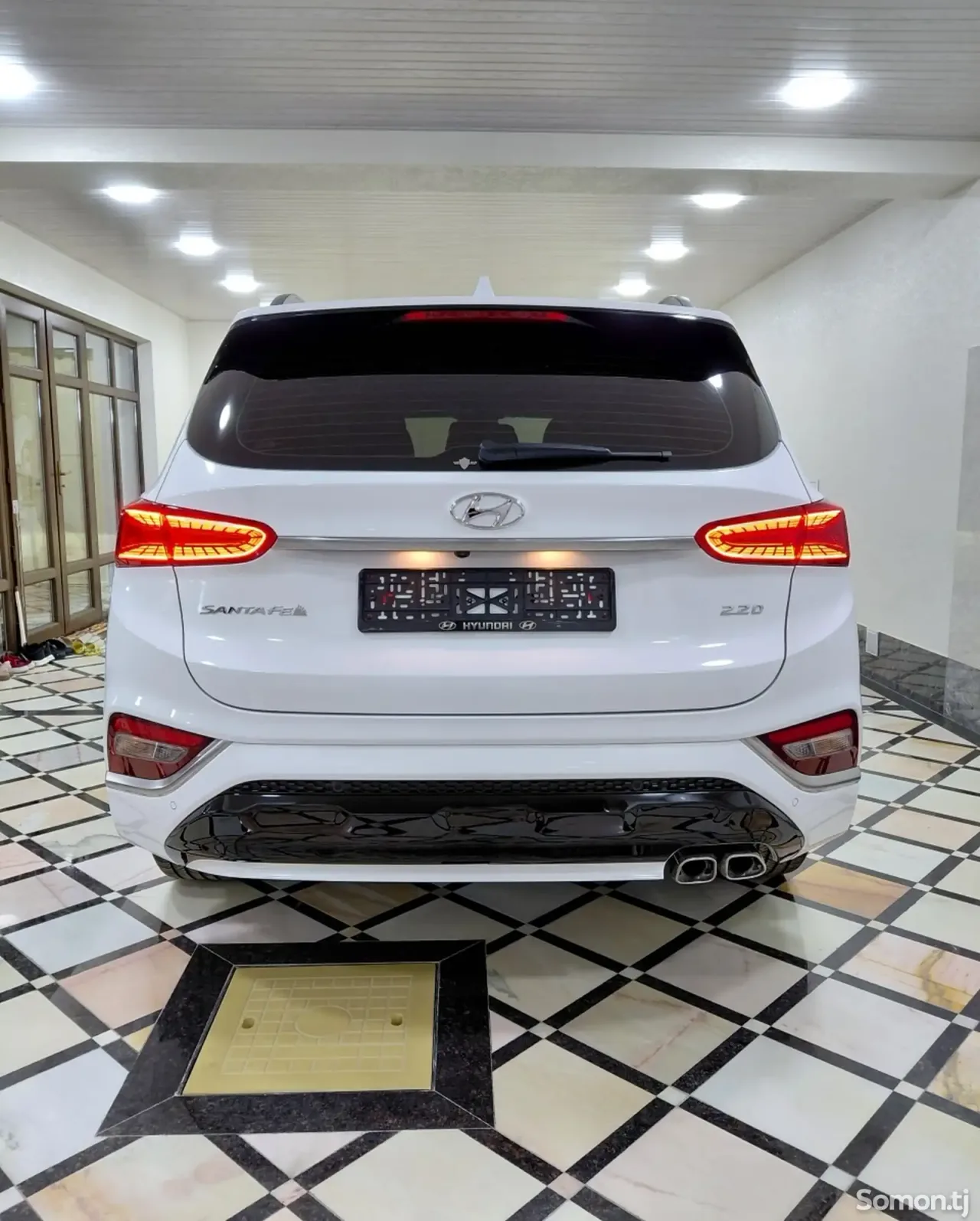 Hyundai Santa Fe 2018 · 2.2 AT