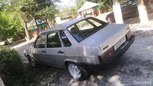 Lada (ВАЗ) 21099 2003 · 1.5 MT