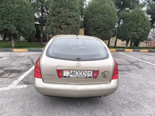 Nissan Primera 2002 · 1.8 MT