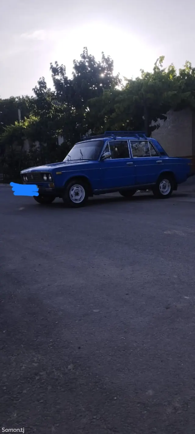 Lada (ВАЗ) 2106 1979 · 1.6 MT