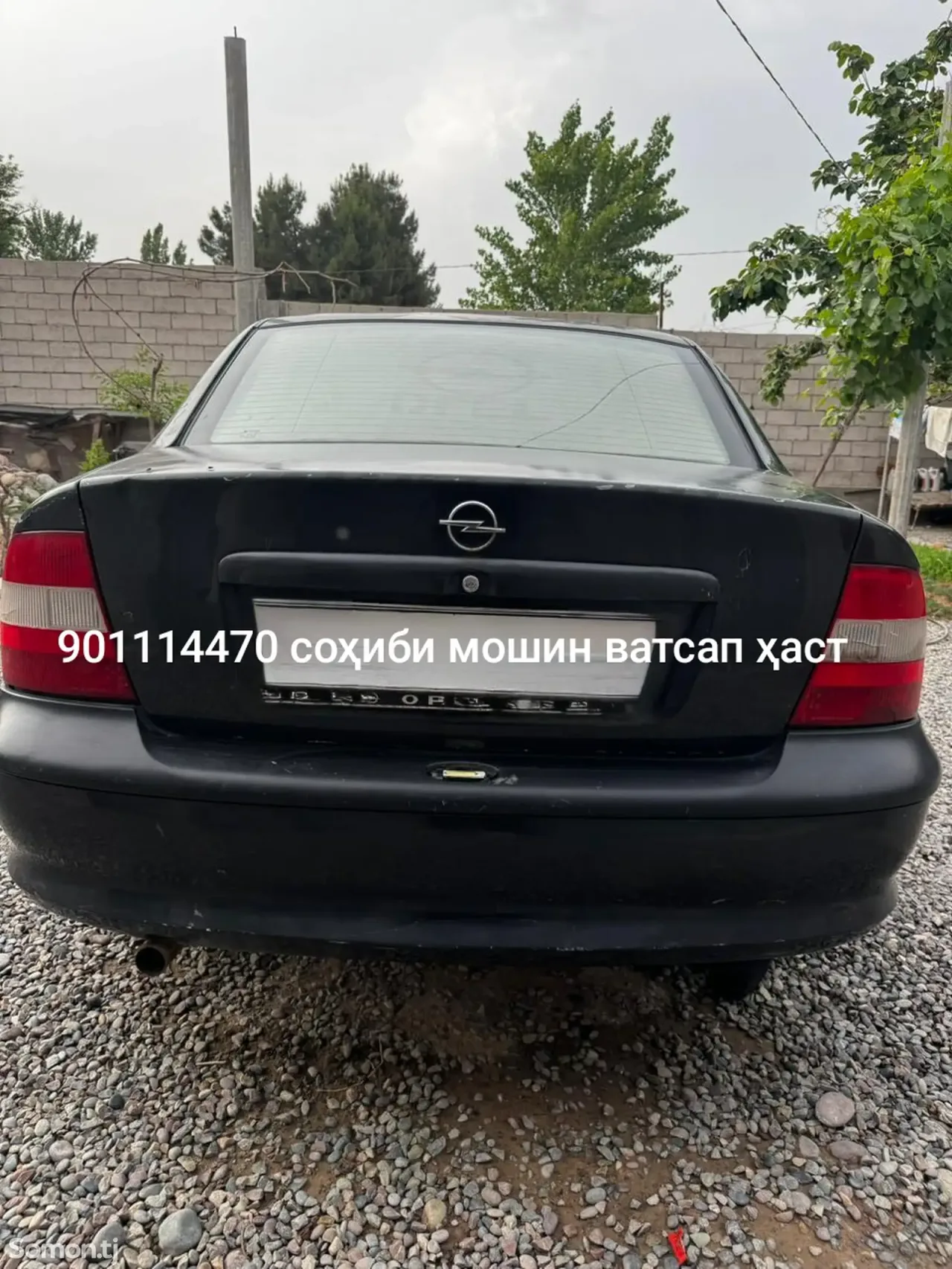 Opel Vectra B 1996 · 0.6 MT