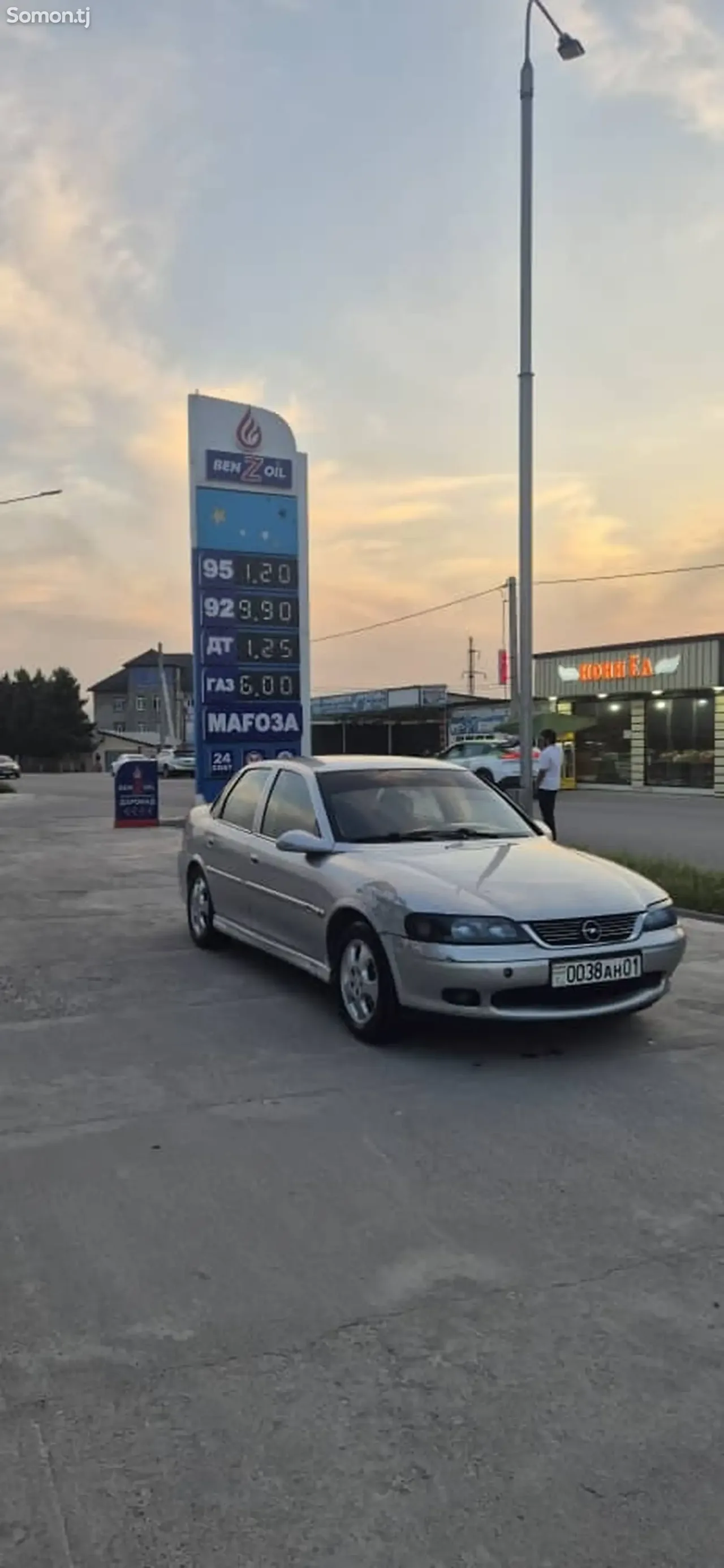 Opel Vectra B 1999 · 1.8 MT