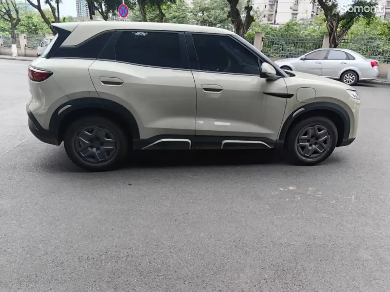 BYD Yuan Up 2025 · AT