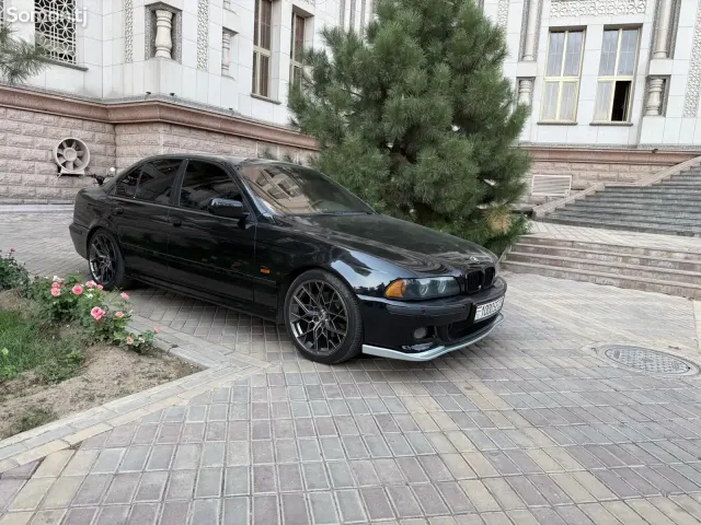 BMW 5 series 2001 · 3.0 AT