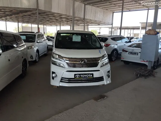 Toyota Vellfire 2014 · 2.4 CVT