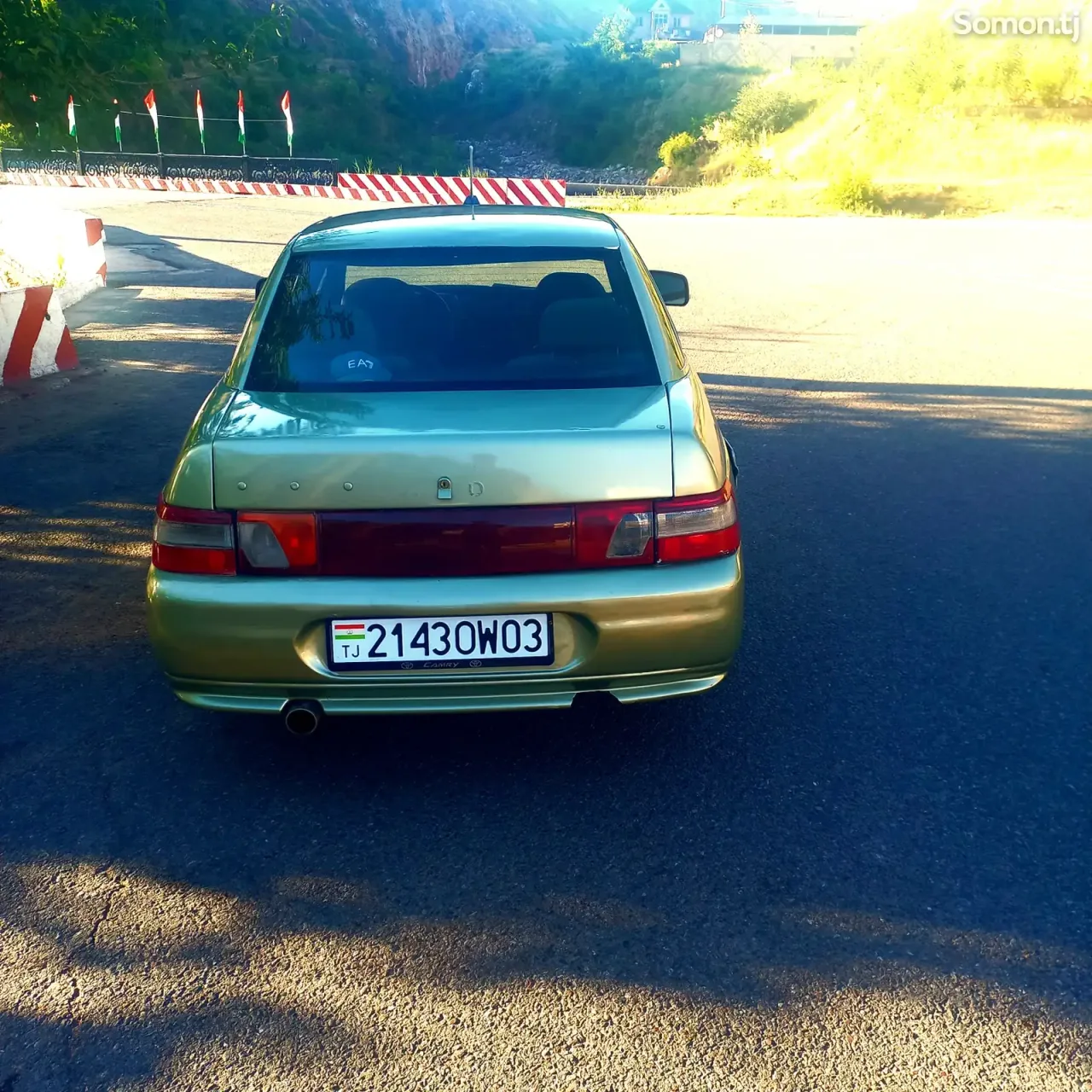 Lada (ВАЗ) 2110 2004 · 1.6 MT