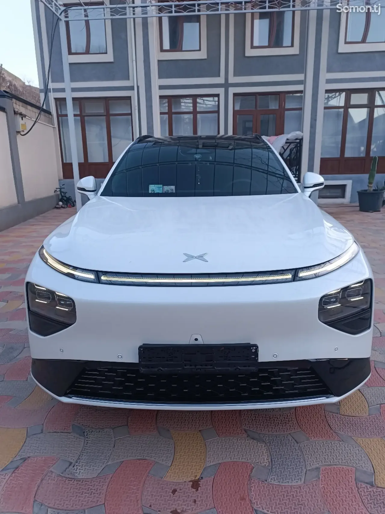 Xpeng G9 2023 · AT