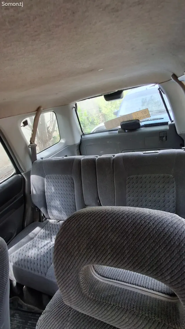 Honda CR-V 2001 · 2.4 AT