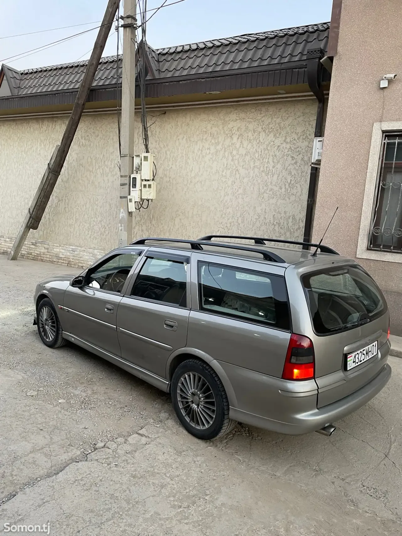 Opel Vectra B 1999 · 1.8 MT