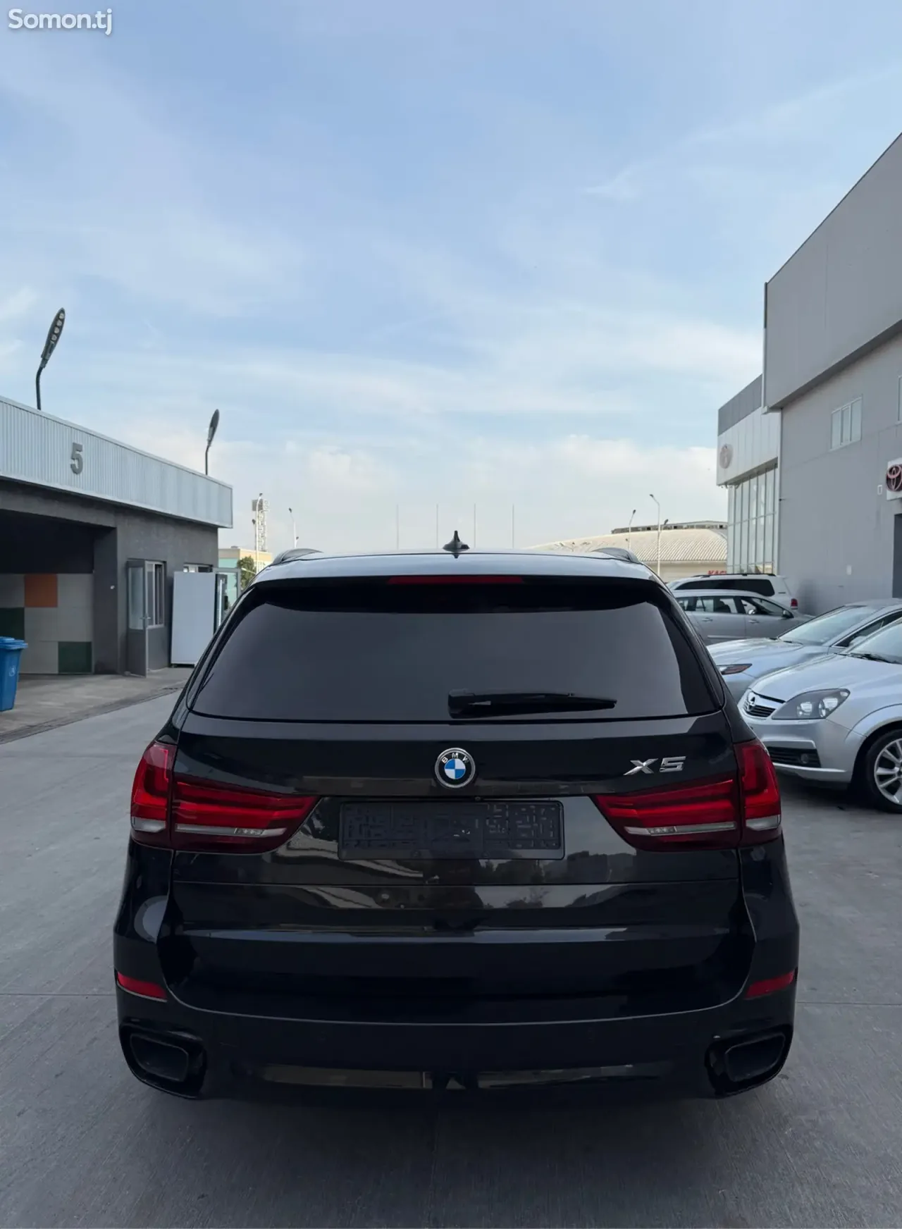 BMW X5 2017 · 3.0 AT
