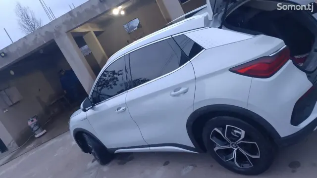 BYD Yuan Plus 2023 · 4.8 AT