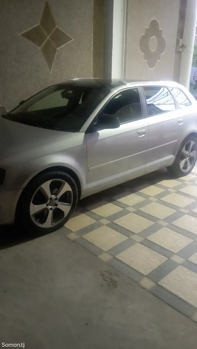 Audi A3 2010 · 2.0 AT