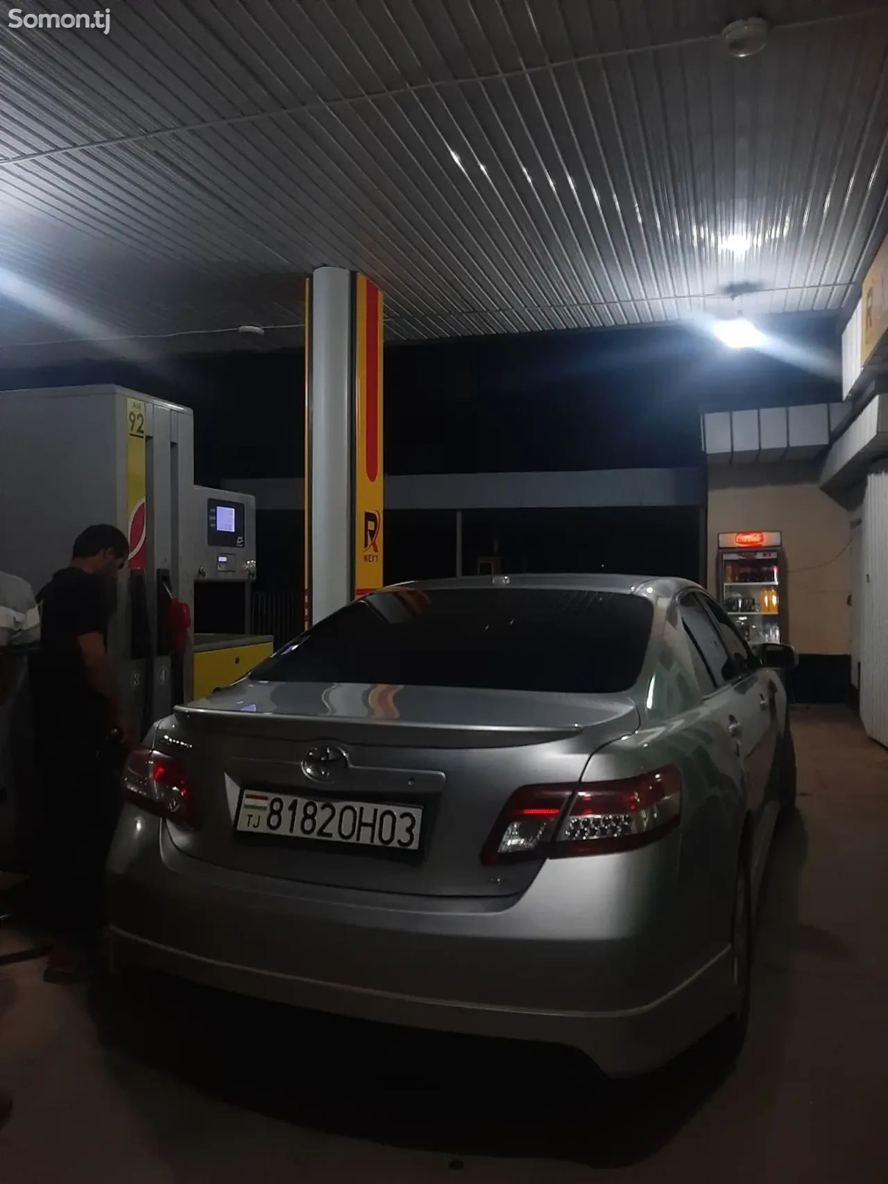 Toyota Camry 2010 · 2.5 AT
