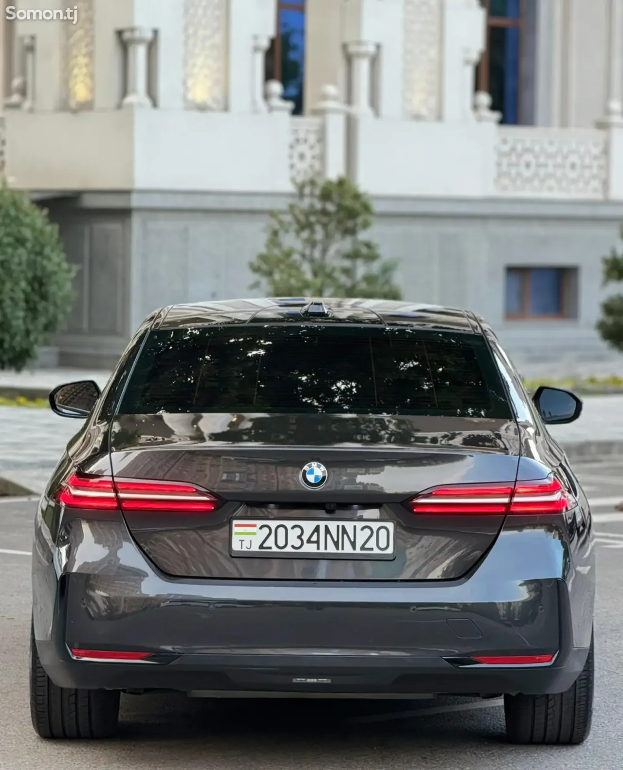 BMW 5 series 2024 · 2.0 AT
