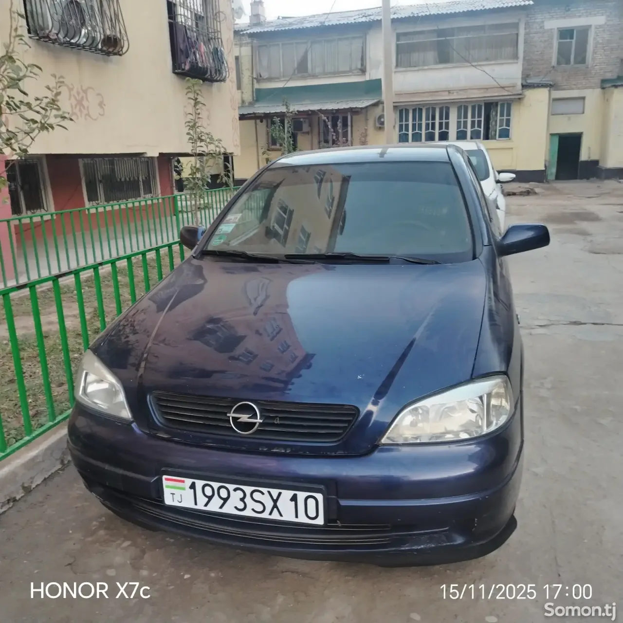 Opel Astra G 1998 · 1.6 MT