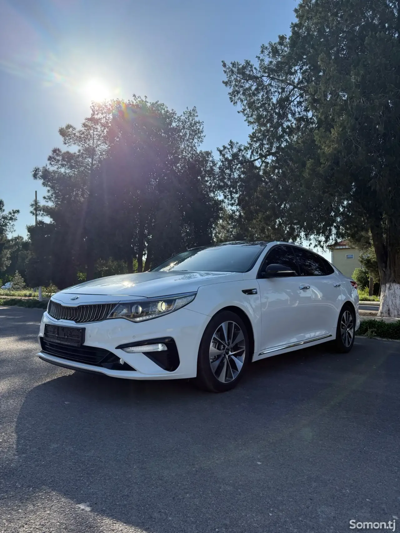 Kia K5 2015 · 2.0 AT