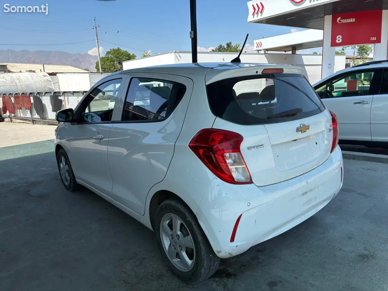 Chevrolet Spark 2016 · 1.1 AT